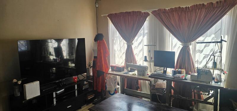 3 Bedroom Property for Sale in Delft Western Cape
